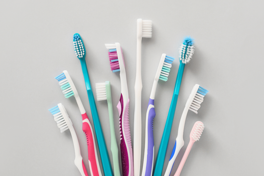 ¿Cómo Elegir el Cepillo de Dientes Ideal para Ti?